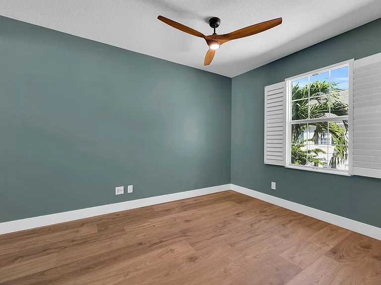 228 Murray Ct — Photo 20