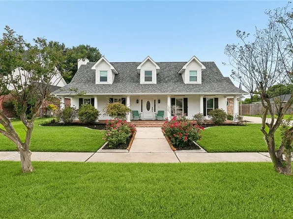 2101 Carmel Valley Dr, La Place, LA 70068