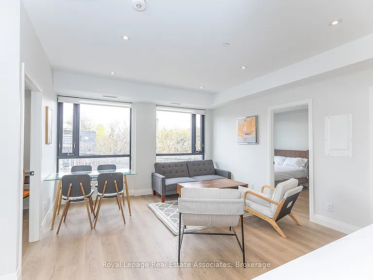1000 Bathurst St #301 — Photo 11