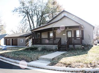 704 Anthony St, Clay Center, KS 67432