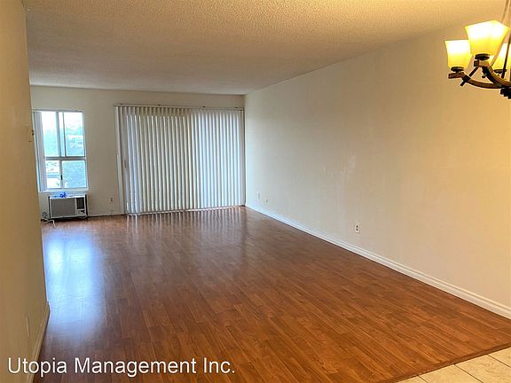 4th image of 8220 Vincetta Dr Unit 38