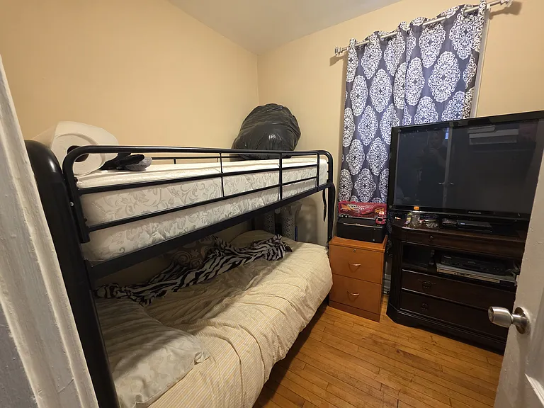4450 S Richmond St #1 — Photo 6