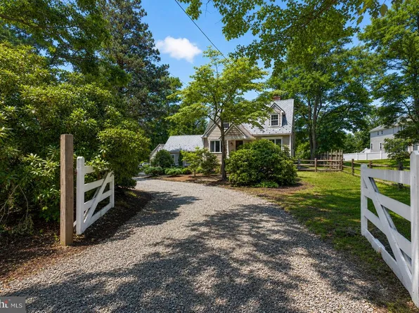 84 Lambertville Hopewell Rd, Hopewell, NJ 08525