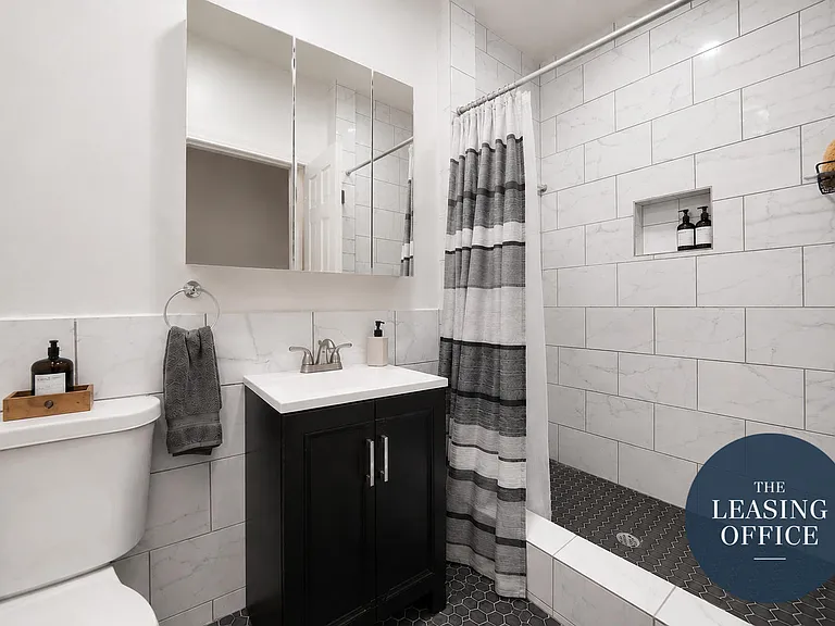 381 W 125th St #1 — Photo 9