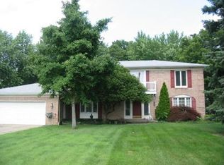 41850 Utica Rd, Sterling Heights, MI 48313