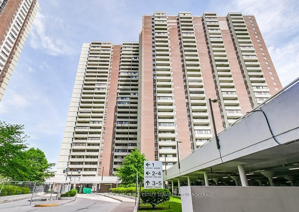 1st image of 6 Crescent Town Rd #301