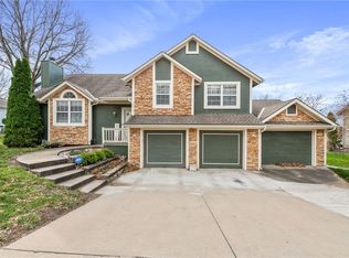 708 Lark St, Raymore, MO 64083