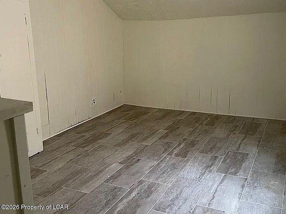 4th image of 6 Billings Mill Rd