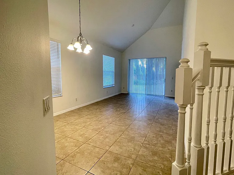 2481 Temple Grove Ln — Photo 5