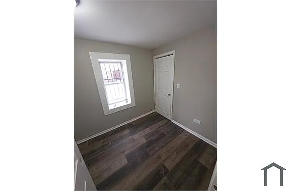 Building Photo - 5611 S Throop St #1