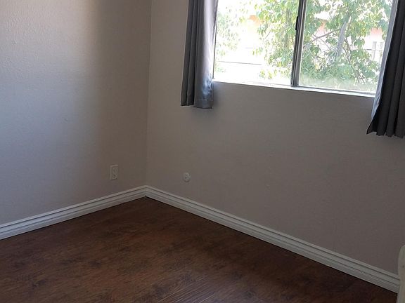 4th image of 11354 Tiara St