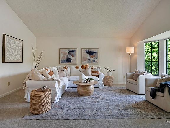 3rd image of 5730 Corbett Circle