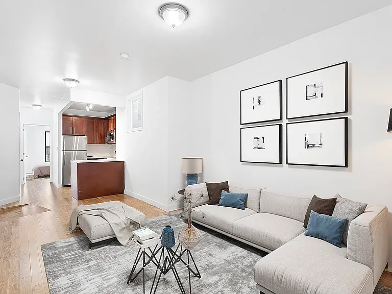 226 7th Ave #2L — Photo 7