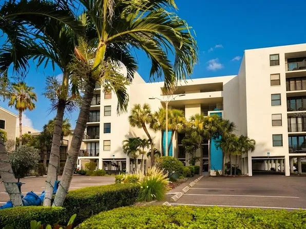19931 GULF BOULEVARD #D2, INDIAN SHORES, FL 33785
