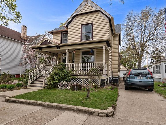 4th image of 1612 N Main STREET