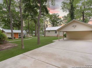 1405 Terminal Loop Rd, Mc Queeney, TX 78123