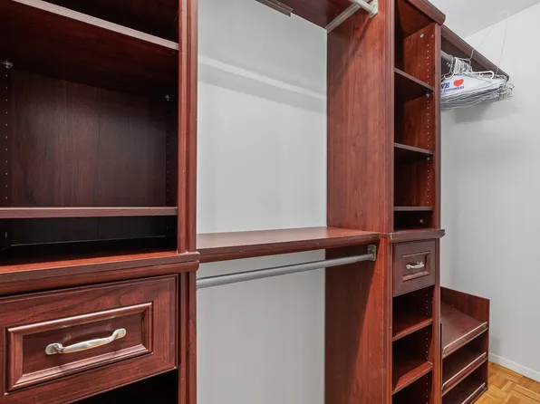 1111 River Road image 19 of 32