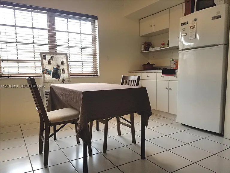 6565 Santona St #B8 — Photo 5