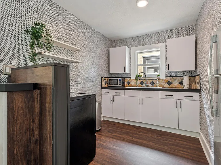 310 S L St — Photo 13