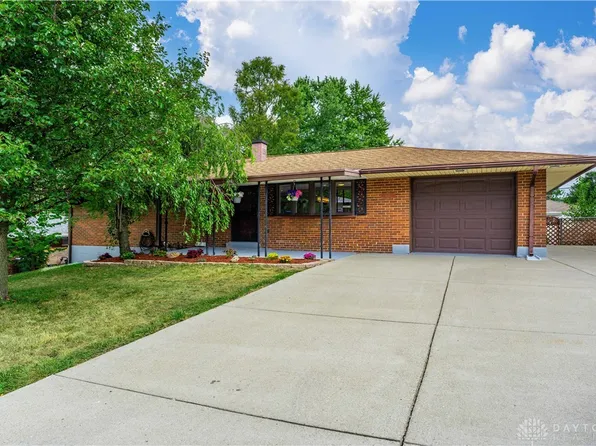 624 Upland Dr, Dayton, OH 45449