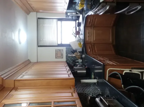 208 East Broadway image 1 of 6