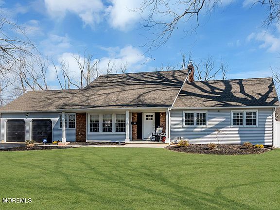 2nd image of 92 Sargent Road