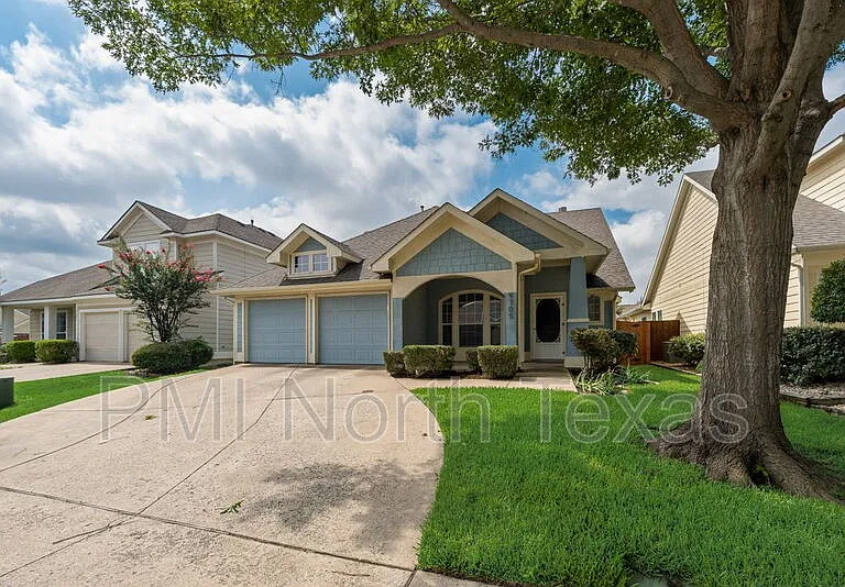 9705 Meadow Rue Dr — Photo 3
