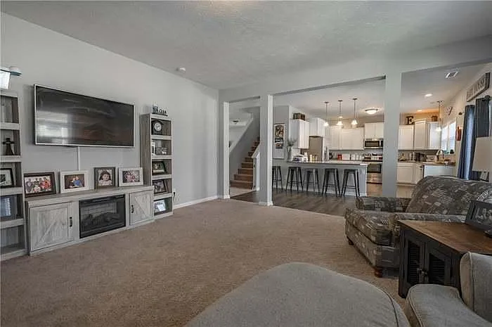 2096 Amur Ct — Photo 11
