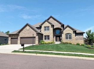11015 N Hunters Trail Ct, Dunlap, IL 61525