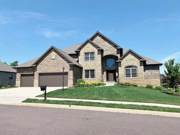 11015 N Hunters Trail Ct, Dunlap, IL 61525