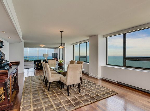 5th image of 2800 N Lake Shore Dr APT 3602