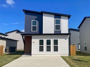 860 Tennessee Ave, Bentonville, AR 72713