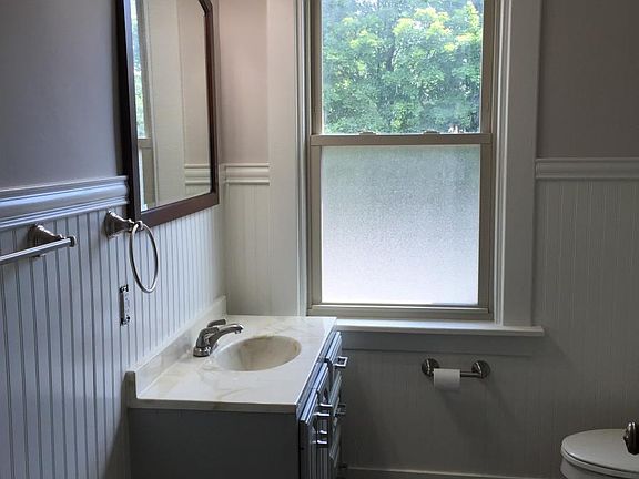 Bathroom1