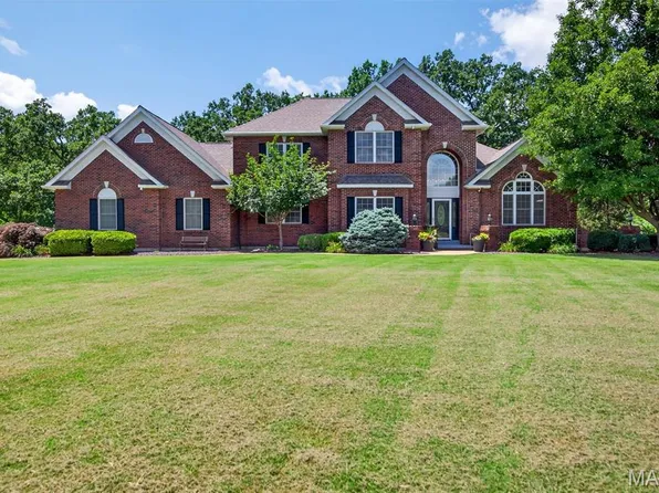 156 Bluffview Dr, Troy, MO 63379