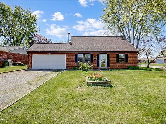 2nd image of 554 Georgia Dr