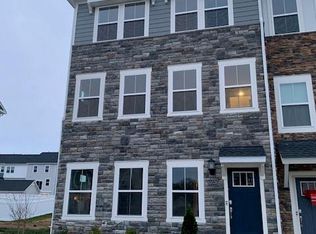 10578 Roundstone Ln, White Plains, MD 20695