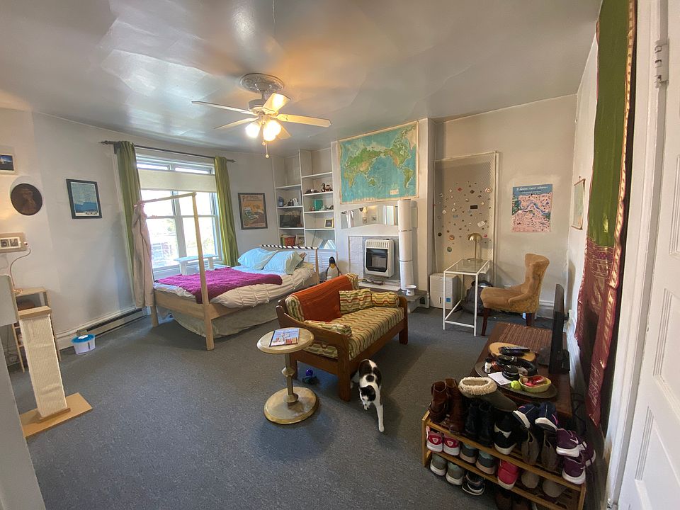 1st image of 5528 Howe St APT 3