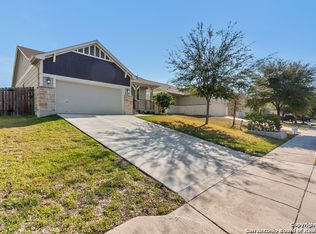 5721 Maxfli Dr, Schertz, TX 78108