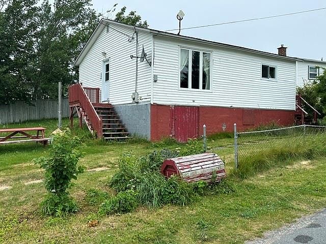 1st image of 1-3 Parish Hall Hill
