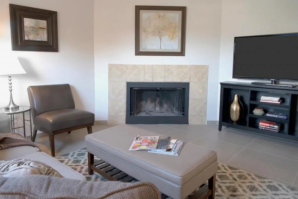 1071 Meadowlark Ct. — Photo 1