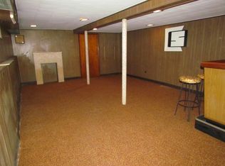 7826 85th St, Ridgewood, NY 11385