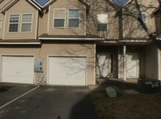 2002 SW Canyon Dr #13, Redmond, OR 97756