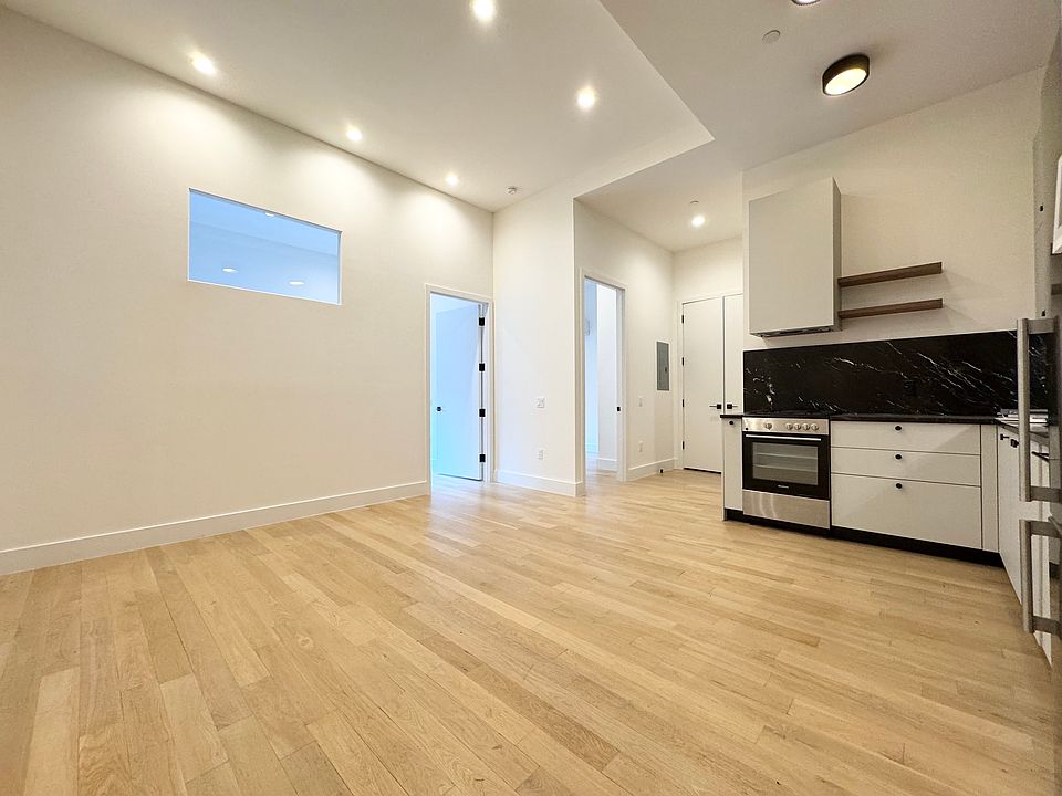 1st image of 260 Gold St APT 110