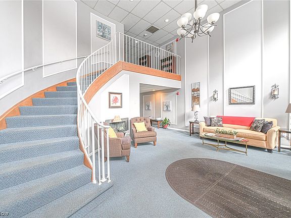 3rd image of 1851 King James Pkwy APT 219