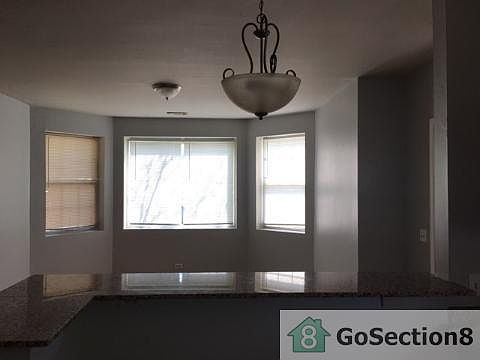 4th image of 322 S Hamlin Blvd APT 1S