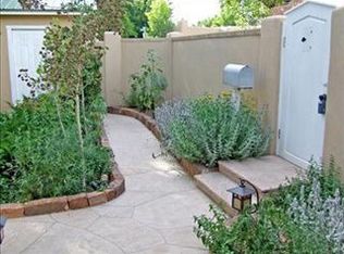 368 Hillside Ave, Santa Fe, NM 87501