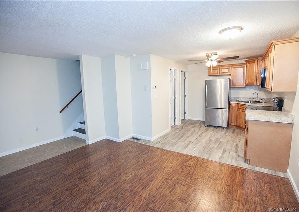 151 Newington Ave 8C, New Britain, CT 06051 Zillow
