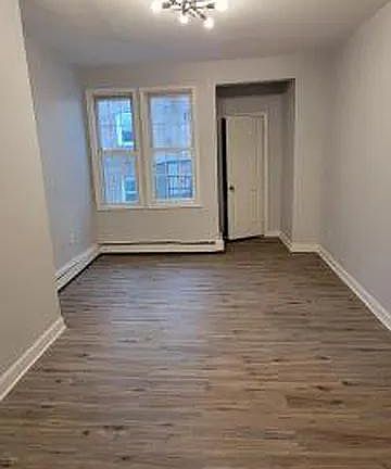 5th image of 237 Monticello Ave #5A