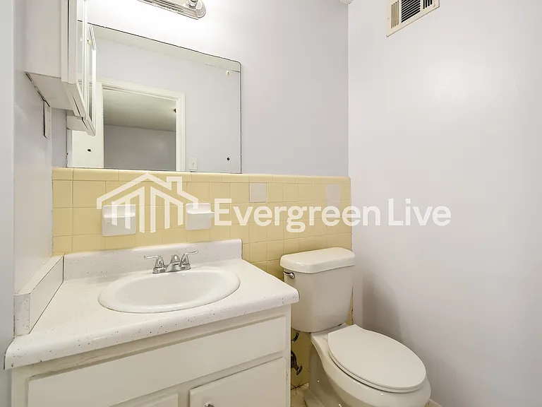 6070 Tulane Rd — Photo 12