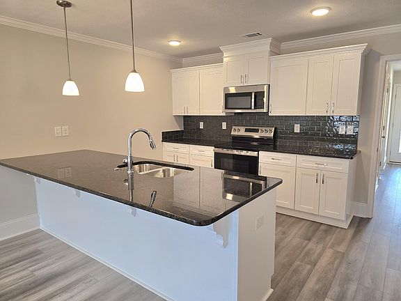 5th image of 8116 Bannock Circle